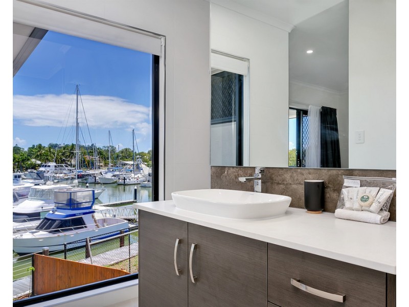 42 Marina Quay, Trinity Park QLD 4879