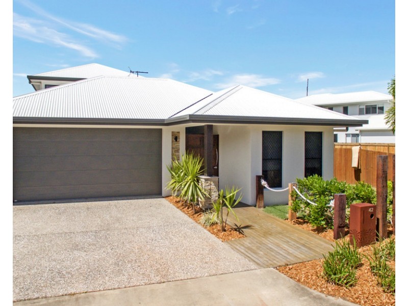 42 Marina Quay, Trinity Park QLD 4879