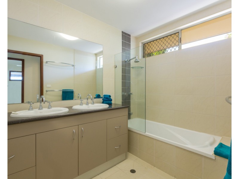 7 Mango Drive, Earlville QLD 4870