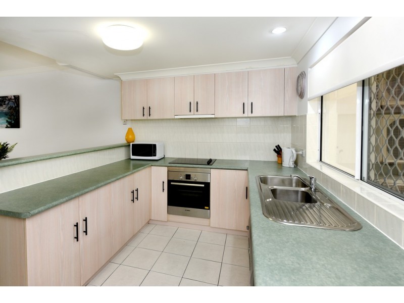 23/61 Vasey Esplanade, Trinity Beach QLD 4879