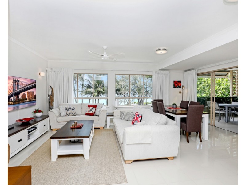 721/49-63 Williams Esplanade, Palm Cove QLD 4879