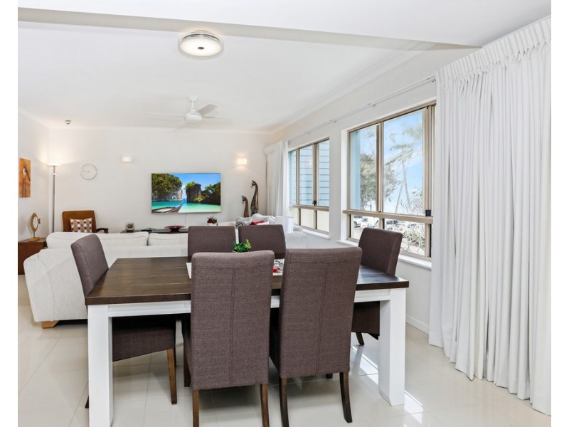 721/49-63 Williams Esplanade, Palm Cove QLD 4879