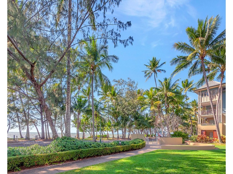 721/49-63 Williams Esplanade, Palm Cove QLD 4879