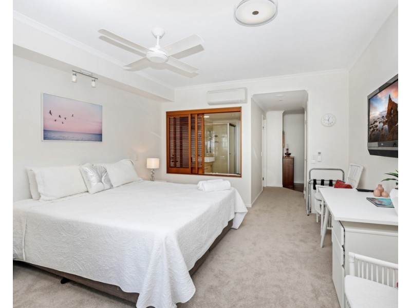 721/49-63 Williams Esplanade, Palm Cove QLD 4879