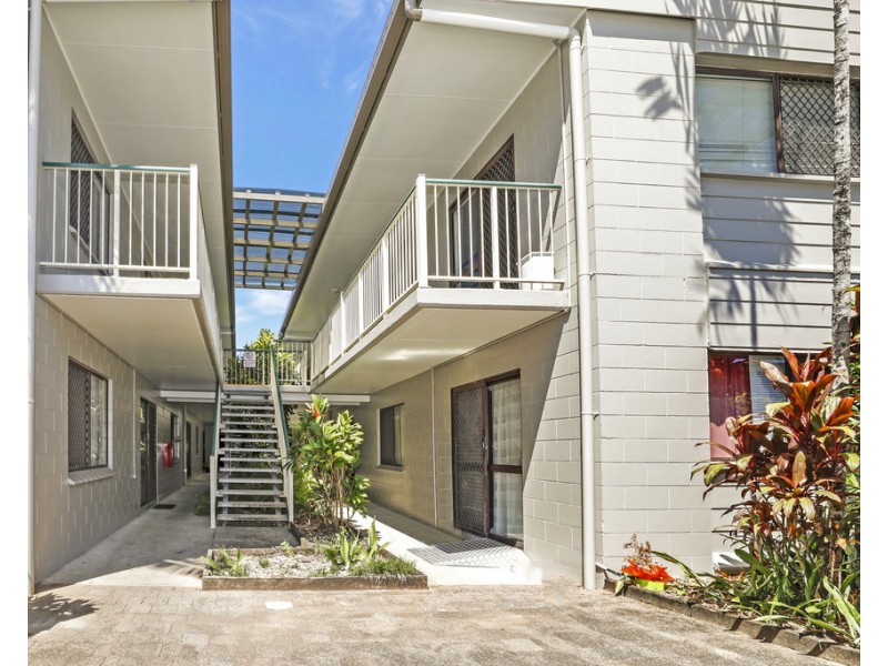 6/235 McLeod Street, Cairns North QLD 4870