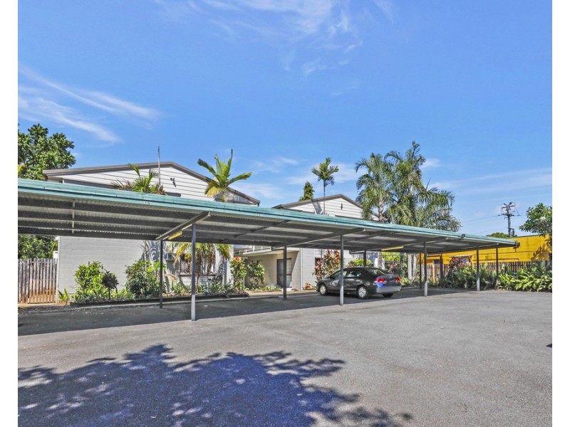 6/235 McLeod Street, Cairns North QLD 4870