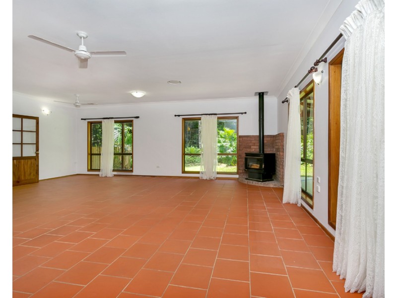 3 Weir Road, Kuranda QLD 4881