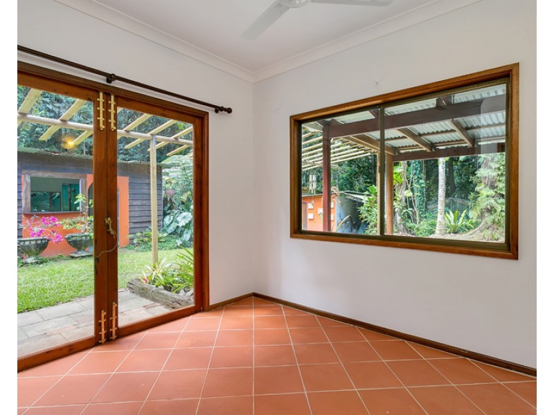 3 Weir Road, Kuranda QLD 4881