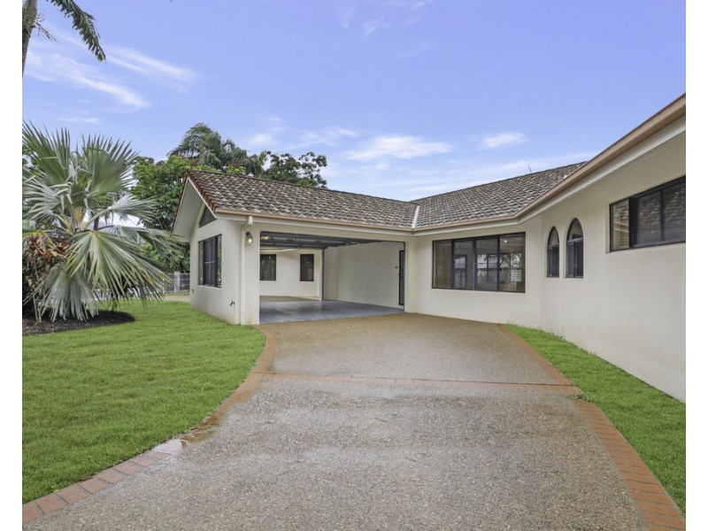 6-8 Sandalwood Ave, Kewarra Beach QLD 4879