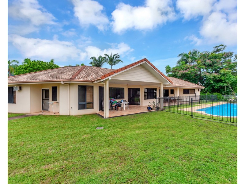 6-8 Sandalwood Ave, Kewarra Beach QLD 4879