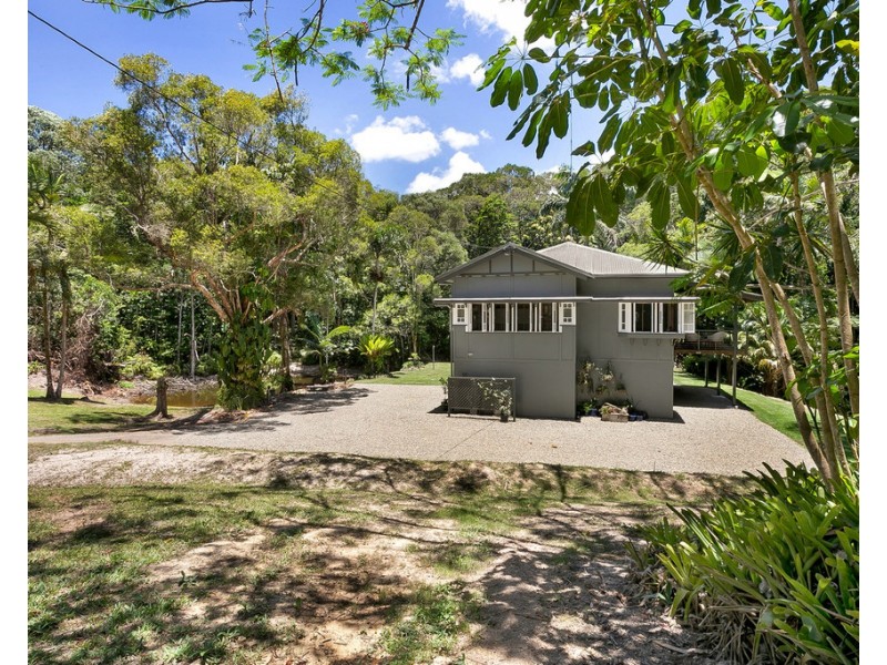 17 Leilas Way, Kuranda QLD 4881