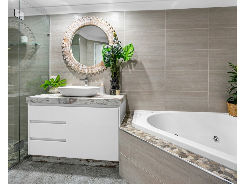 2/59-61 Vasey Esplanade, Trinity Beach QLD 4879