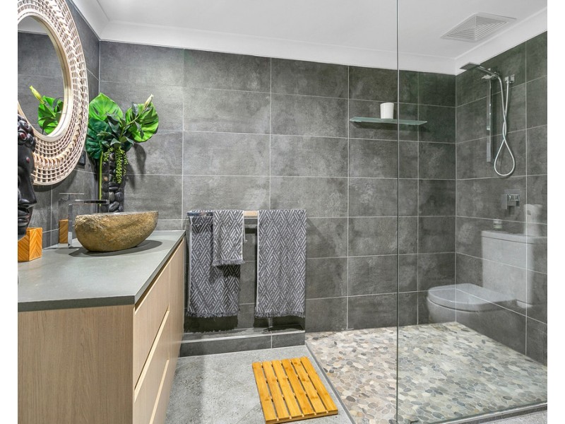 2/59-61 Vasey Esplanade, Trinity Beach QLD 4879