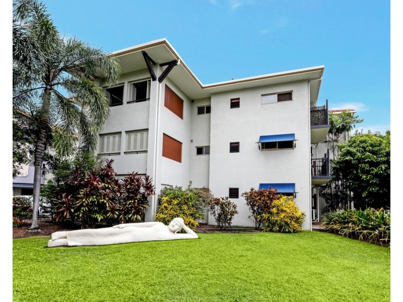 2109/22-26 Clifton Road, Clifton Beach QLD 4879