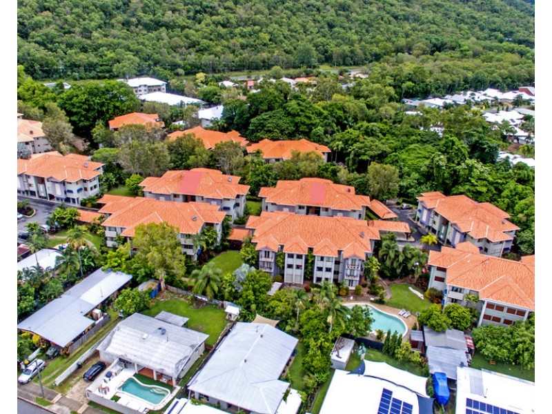 2109/22-26 Clifton Road, Clifton Beach QLD 4879