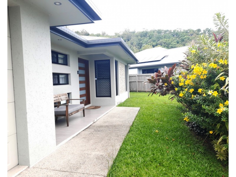 61 Coastline Parade,, Trinity Beach QLD 4879