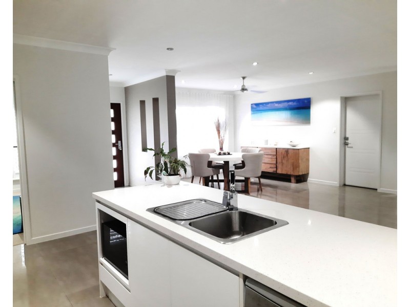 61 Coastline Parade,, Trinity Beach QLD 4879