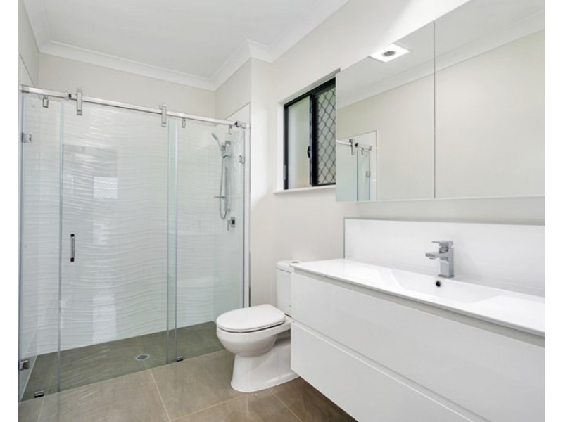 61 Coastline Parade,, Trinity Beach QLD 4879