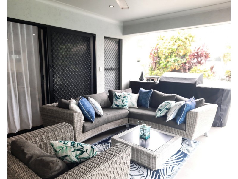 61 Coastline Parade,, Trinity Beach QLD 4879