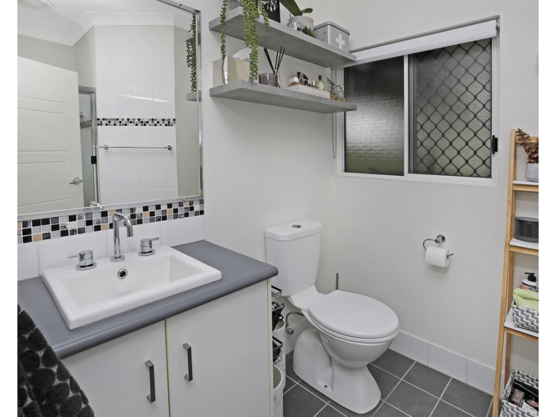 8 Capri Close, Kewarra Beach QLD 4879