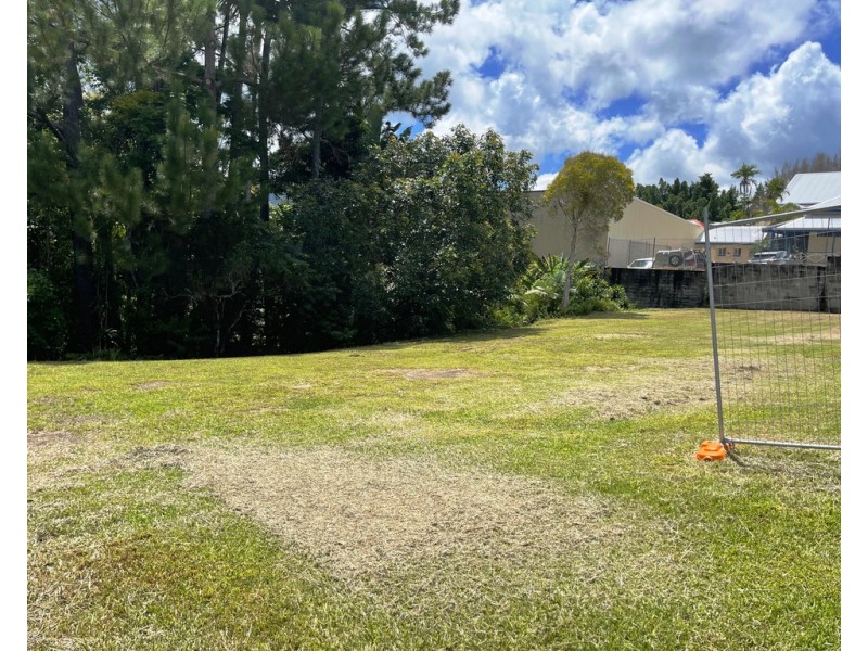 9-11 Thongon Street, Kuranda QLD 4881