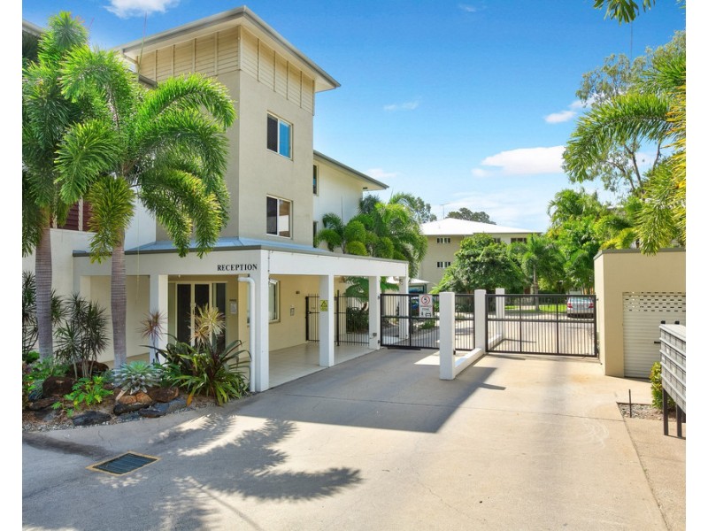 23/1804 Captain Cook Highway, Clifton Beach QLD 4879