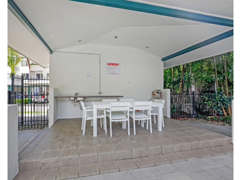 23/1804 Captain Cook Highway, Clifton Beach QLD 4879