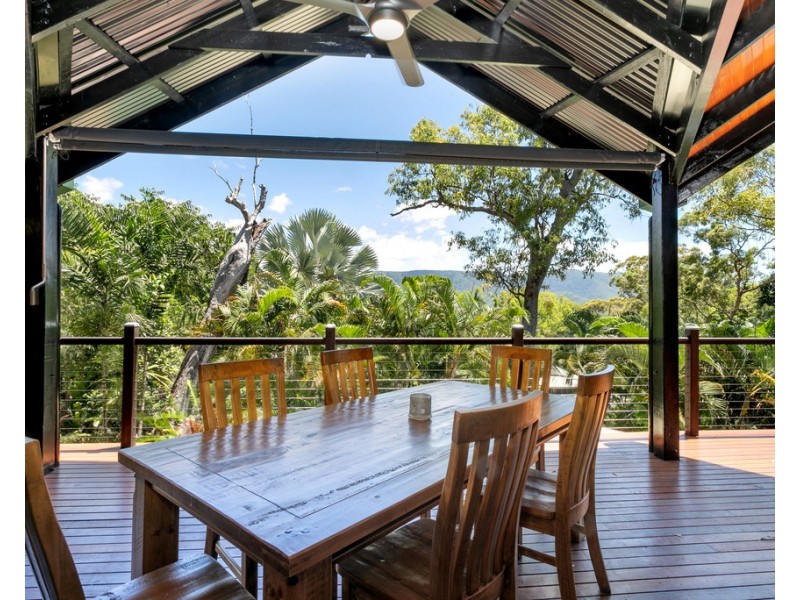 8/7 Tari Place, Trinity Beach QLD 4879