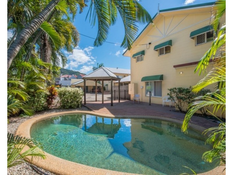 10/3-5 Tenni Street, Redlynch QLD 4870