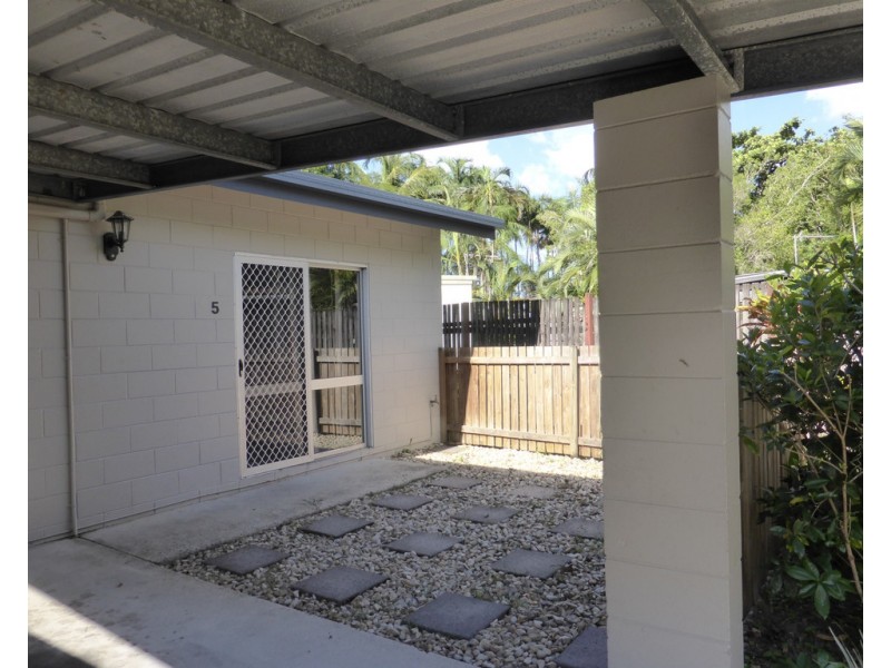 5/10 Mulligan Street, Manoora QLD 4870