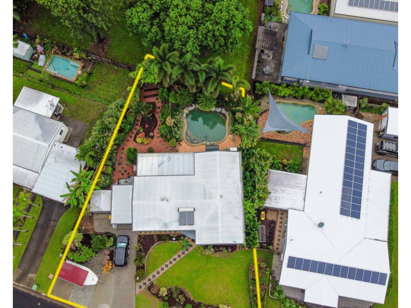 9 Kitava Street, Trinity Beach QLD 4879