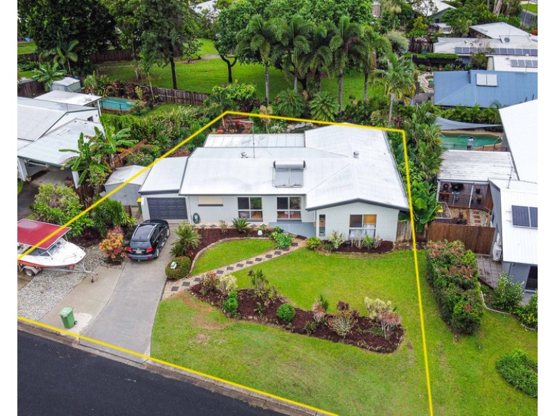 9 Kitava Street, Trinity Beach QLD 4879