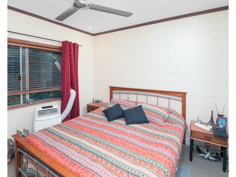 9 Kitava Street, Trinity Beach QLD 4879