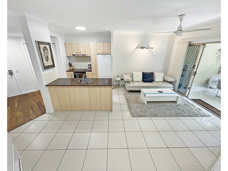 812/49-63 Williams Esplanade, Palm Cove QLD 4879