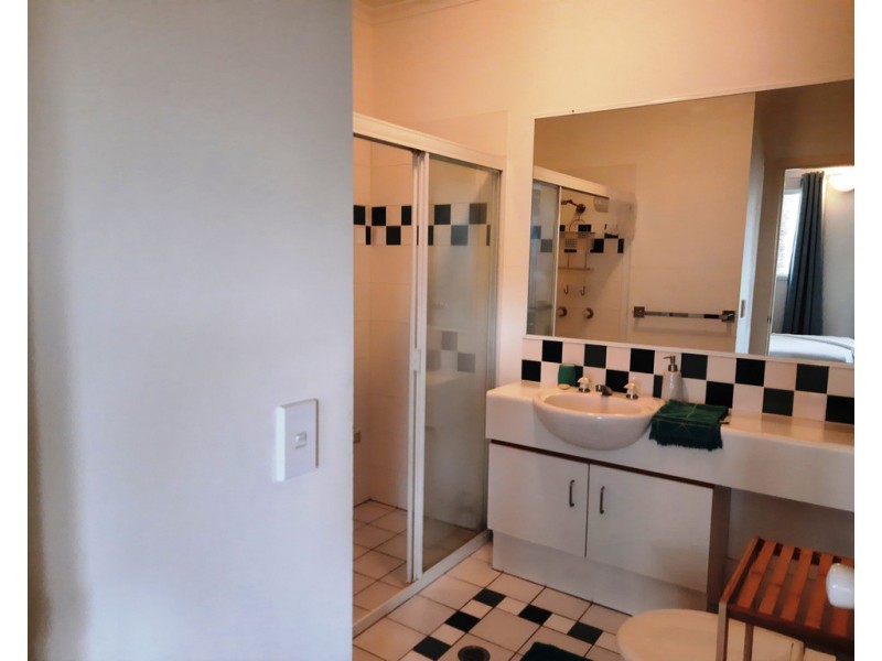 251/2 Keem Street,, Trinity Beach QLD 4879