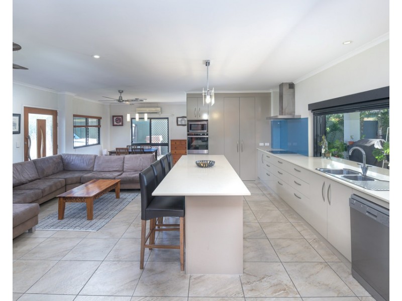 52 Cunningham Street, Yorkeys Knob QLD 4878