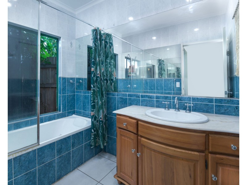 52 Cunningham Street, Yorkeys Knob QLD 4878
