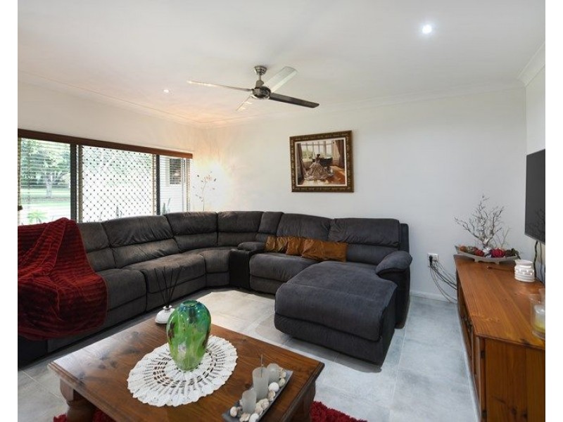 6 Bullrush Terrace, Kewarra Beach QLD 4879