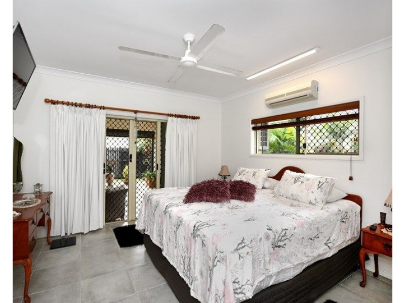 6 Bullrush Terrace, Kewarra Beach QLD 4879