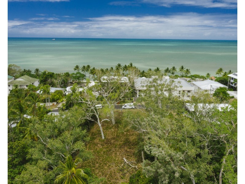 29-31 Moore Street, Trinity Beach QLD 4879