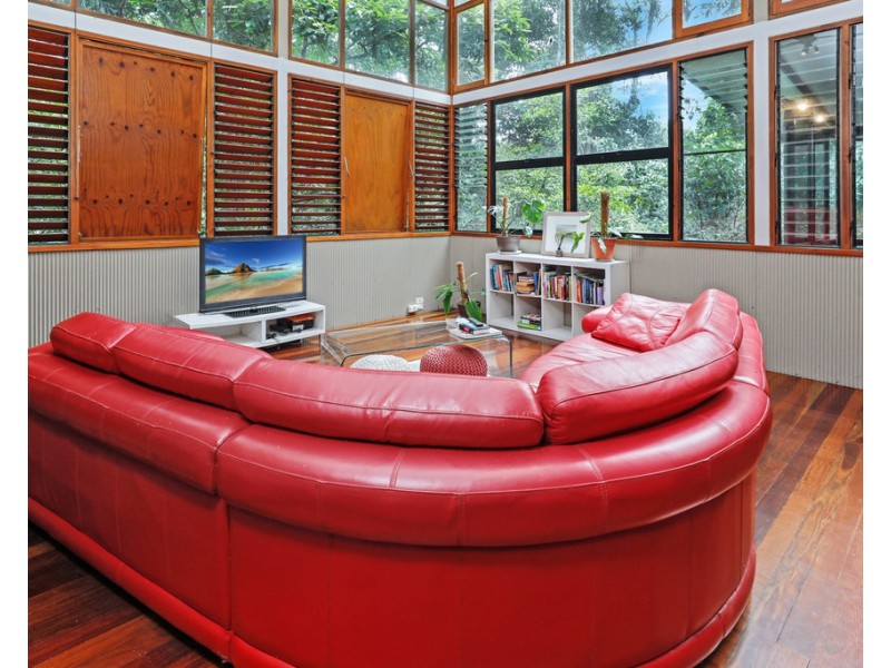 11 Jagera Close, Kamerunga QLD 4870