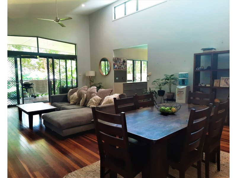 4 Port Close, Trinity Beach QLD 4879