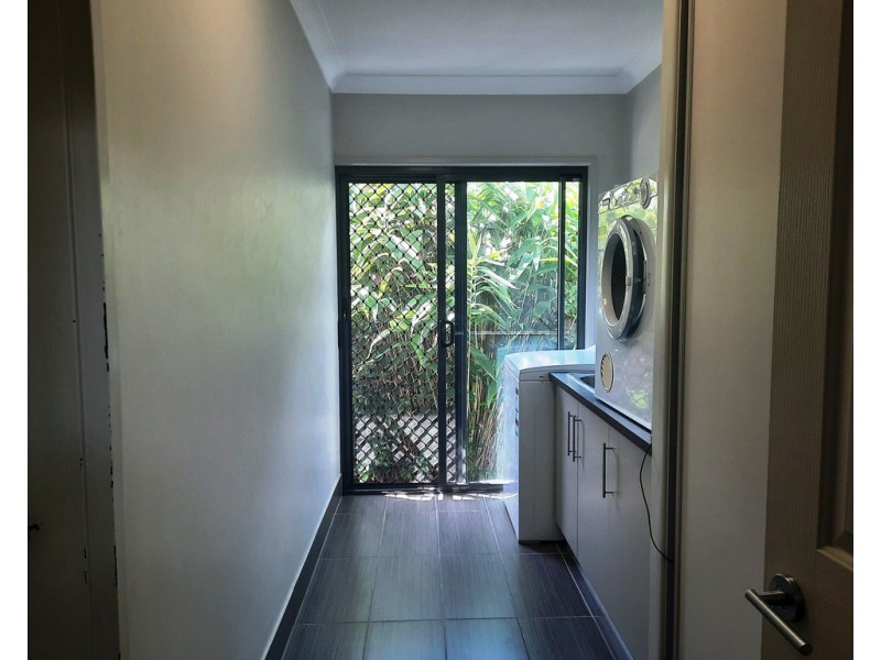 4 Port Close, Trinity Beach QLD 4879