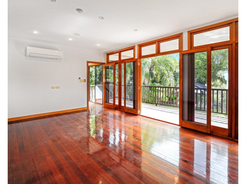 70 Kewarra Street, Kewarra Beach QLD 4879