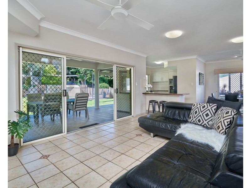 8 Torokina Street, Trinity Beach QLD 4879