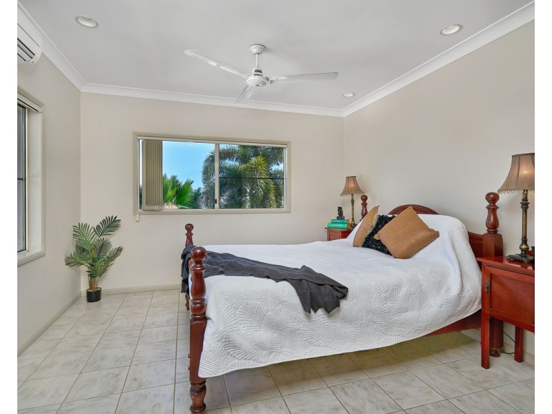 8 Torokina Street, Trinity Beach QLD 4879