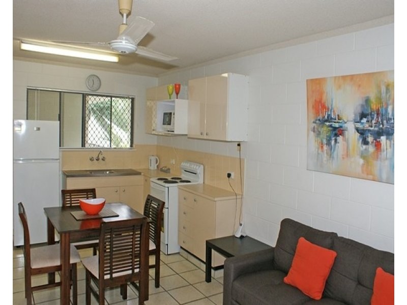 13/63-65 Moore Street, Trinity Beach QLD 4879