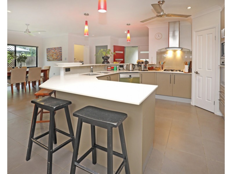 56 Moore Road, Kewarra Beach QLD 4879