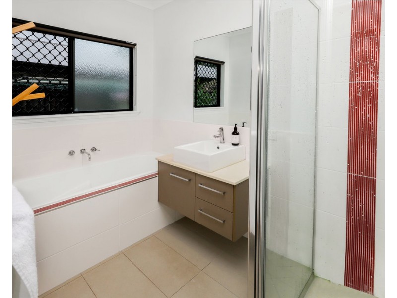 56 Moore Road, Kewarra Beach QLD 4879