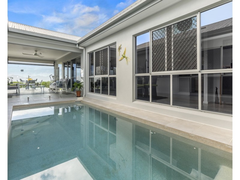 13 Greenridge Street, Bentley Park QLD 4869